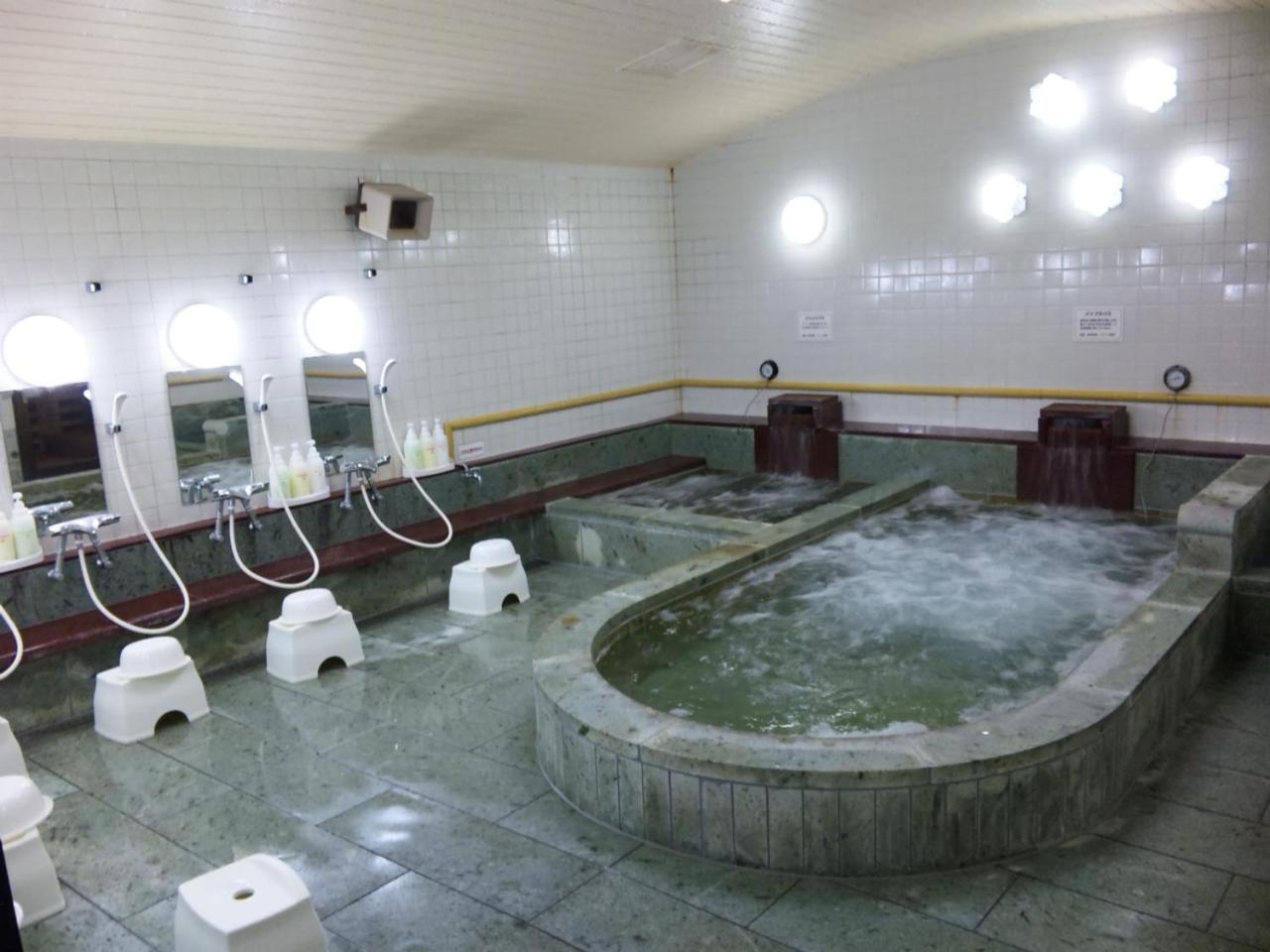 Capsule Hotel & Sauna Noble Chiba Buitenkant foto